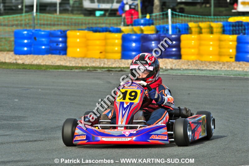 31102010-merignac-Lascombes (793).JPG
